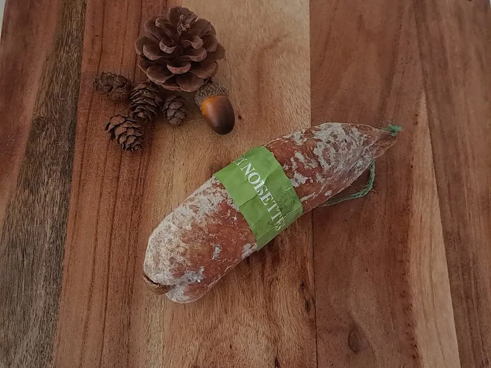 Saucisson sec aux noisettes – Recette artisanale